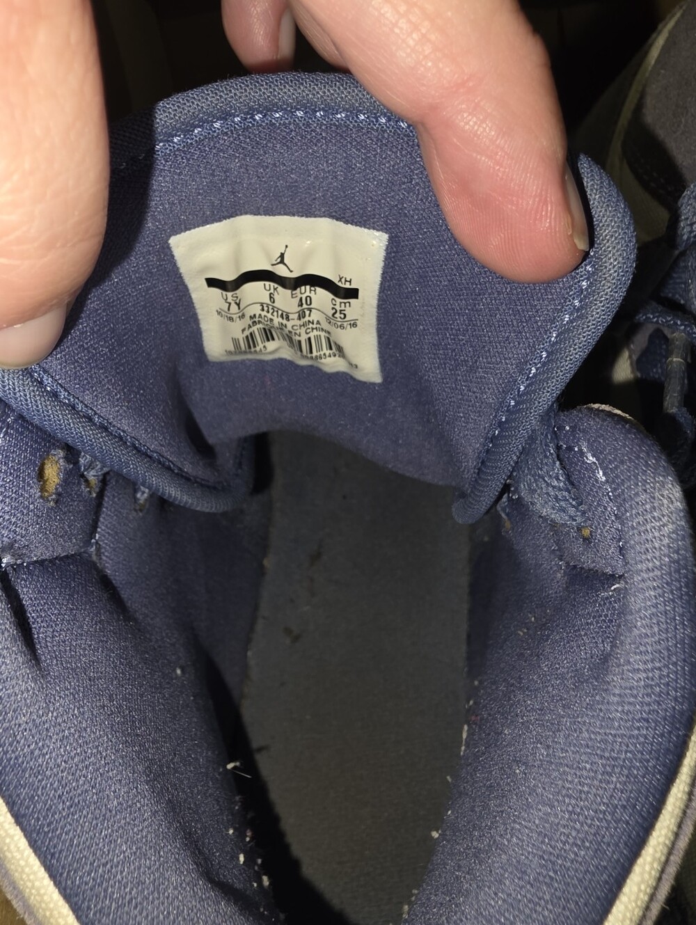 Jordan Boy’s Mid-Top Sneakers in Blue and Cream - Picture 5 of 7